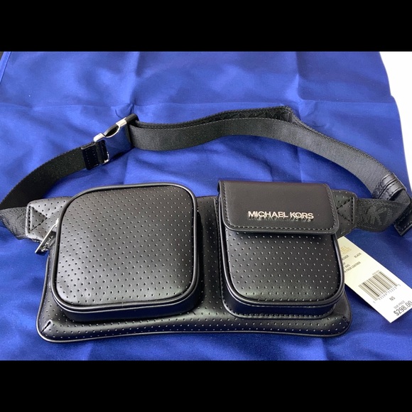 Hand To Hand - Picture 6 of 15